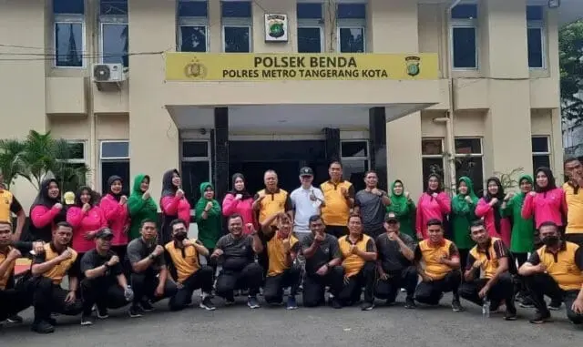 Lewat Olahraga Bersama, Polsek Benda dan Koramil 02 Batuceper Semakin Bersinergi Lewat Olahraga Bersama, Polsek Benda dan Koramil 02 Batuceper Semakin Bersinergi