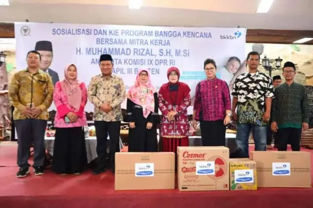 DPR RI Bareng BKKBN Sosialisasi Cegah Stunting di Tangsel DPR RI Bareng BKKBN Sosialisasi Cegah Stunting di Tangsel