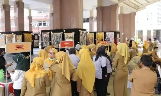 Lewat Bazar, DKP Kenalkan Produk Tani Kota Tangerang Lewat Bazar, DKP Kenalkan Produk Tani Kota Tangerang