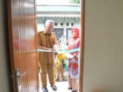 Pemkot Tangsel Bedah 22 Rumah Tak Layak Huni di Kecamatan Serpong Pemkot Tangsel Bedah 22 Rumah Tak Layak Huni di Kecamatan Serpong