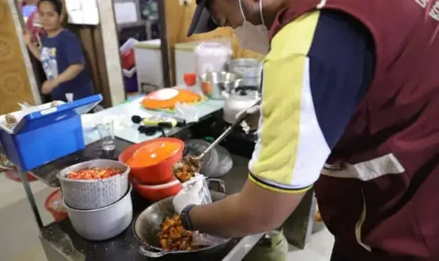 Dinkes Pastikan Makanan Atlet Porprov Banten Sesuai Standar Kesehatan Dinkes Pastikan Makanan Atlet Porprov Banten Sesuai Standar Kesehatan