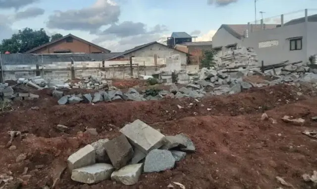 Pembangunan Cluster di Pinang Kota Tangerang Disoal Pembangunan Cluster di Pinang Kota Tangerang Disoal