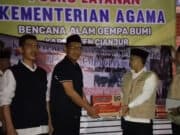 Kepala Kemenag Kota Tangerang Antar Langsung Donasi ke Posko Kemenag Cianjur Kepala Kemenag Kota Tangerang Antar Langsung Donasi ke Posko Kemenag Cianjur