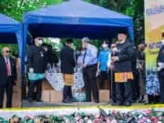 Pemkot Tangsel Bersama Forkopimda Musnahkan Ribuan Botol Miras Pemkot Tangsel Bersama Forkopimda Musnahkan Ribuan Botol Miras
