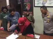 Kembalian Kurang, Ngamuk di SPBU Diamankan Polisi dan Berakhir Damai Kembalian Kurang, Ngamuk di SPBU Diamankan Polisi dan Berakhir Damai