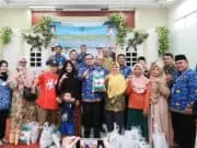 Serahkan Bantuan Kerawanan Pangan di 5 Kelurahan, Pilar : Upaya Pemkot Kendalikan Inflasi Serahkan Bantuan Kerawanan Pangan di 5 Kelurahan, Pilar : Upaya Pemkot Kendalikan Inflasi