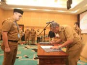 Lakukan Penyegaran, Benyamin Lantik Puluhan Pejabat Lakukan Penyegaran, Benyamin Lantik Puluhan Pejabat