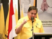 Survei LSI : Elektabilitas Airlangga Naik, Membuka Peluang Menang di Pilpres 2024 Survei LSI : Elektabilitas Airlangga Naik, Membuka Peluang Menang di Pilpres 2024