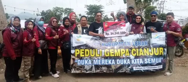 PKH Kabupaten Lebak Salurkan Donasi Rp 34.242.500 Untuk Korban Bencana Gempa Cianjur PKH Kabupaten Lebak Salurkan Donasi Rp 34.242.500 Untuk Korban Bencana Gempa Cianjur