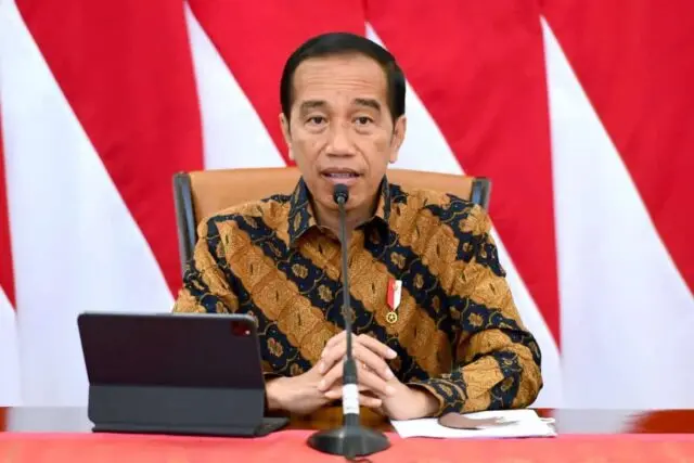 Pemerintah akan Berlakukan Larangan Ekspor Bijih Bauksit Mulai Juni 2023 Pemerintah akan Berlakukan Larangan Ekspor Bijih Bauksit Mulai Juni 2023