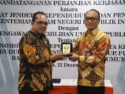 Ditjen Dukcapil Teken PKS Pemanfaatan Data NIK dengan Bawaslu untuk Pemilu Lebih Berkualitas
