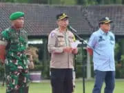 Jelang Malam Tahun Baru, Polresta Tangerang Gelar Apel Pengamanan Guna Antisipasi Konflik Sosial Jelang Malam Tahun Baru, Polresta Tangerang Gelar Apel Pengamanan Guna Antisipasi Konflik Sosial