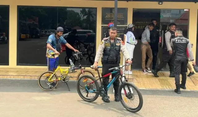 Polisi Bersama Warga Tangkap Pencuri Sepeda di Alun-alun Ahmad Yani, Begini Ceritanya