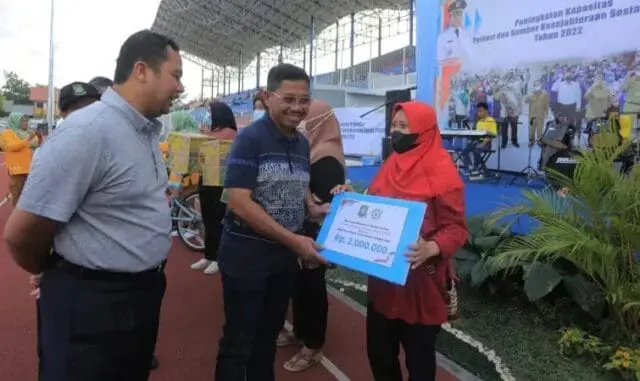 Arief - Sachrudin Apresiasi Pilar Pilar Sosial Arief - Sachrudin Apresiasi Pilar Pilar Sosial