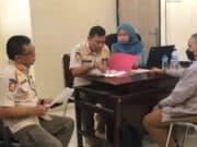 Pengusaha Miras Diduga Palsukan Surat Izin Berusaha, Ini Kata Kasatpol PP Kota Tangerang Pengusaha Miras Diduga Palsukan Surat Izin Berusaha, Ini Kata Kasatpol PP Kota Tangerang