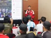 Keseruan Kapolres, Warga dan Wartawan Nobar Final Piala Dunia Semalam Keseruan Kapolres, Warga dan Wartawan Nobar Final Piala Dunia Semalam