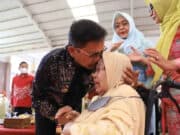 Kasih Ibu Sepanjang Masa, Begini Momen Haru Hari Ibu ke- 94 di Kota Tangerang Kasih Ibu Sepanjang Masa, Begini Momen Haru Hari Ibu ke- 94 di Kota Tangerang