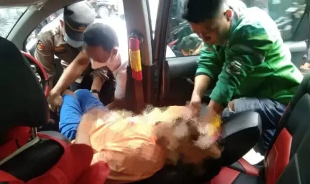 Diduga Serangan Jantung, Sopir Mobil Pribadi Ditemukan Meninggal di Cipondoh Tangerang Diduga Serangan Jantung, Sopir Mobil Pribadi Ditemukan Meninggal di Cipondoh Tangerang