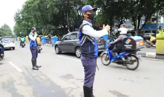 Natal dan Tahun Baru, Ratusan Personil Dishub Disebar di Tangerang Natal dan Tahun Baru, Ratusan Personil Dishub Disebar di Tangerang