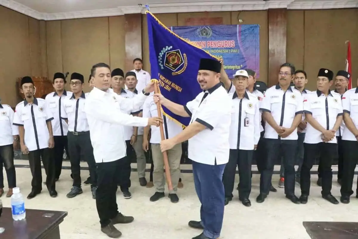 Bupati Iti Octavia Jayabaya Hadiri Pelantikan Pengurus PWI Lebak 2022-2025, Ini Pesannya