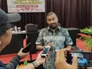Baliho Politisi Bertebaran di Banten, Kang Tamil : Capres Harus Berani Lawan Mafia Tanah Baliho Politisi Bertebaran di Banten, Kang Tamil : Capres Harus Berani Lawan Mafia Tanah