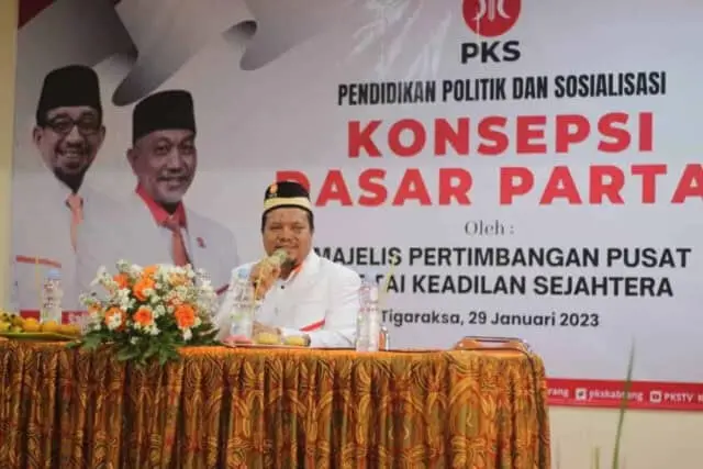 Ratusan Anggota PKS se-Kabupaten Tangerang Ikuti Pendidikan Politik dan Sosialisasi Konsep Dasar Partai Ratusan Anggota PKS se-Kabupaten Tangerang Ikuti Pendidikan Politik dan Sosialisasi Konsep Dasar Partai