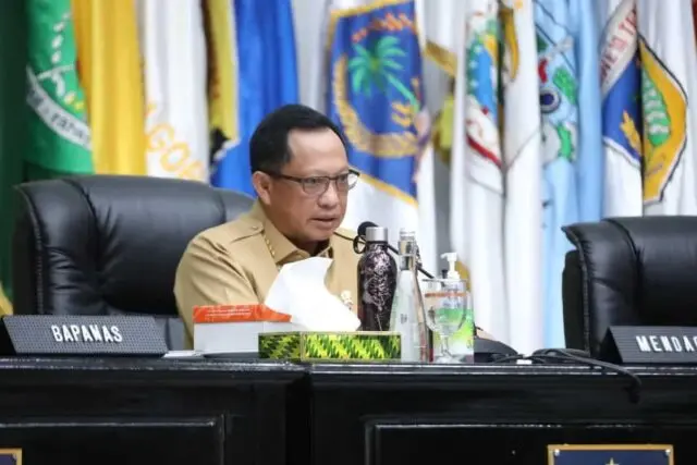 Mendagri: Covid-19 Terkendali, Penghentian PPKM Diharapkan Tingkatkan Pertumbuhan Ekonomi