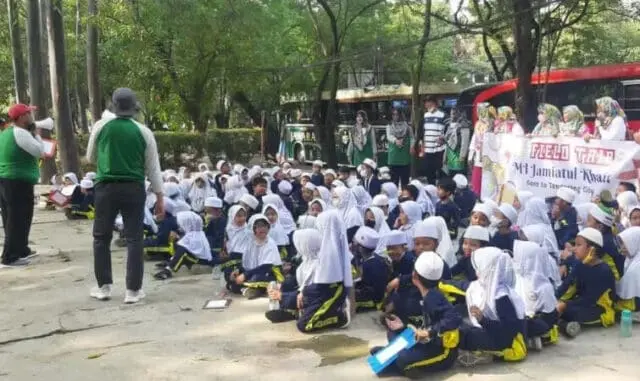 Piknik di Kota Tangerang Naik Bus Jawara Gratis, Hubungi Dishub Aja! Piknik di Kota Tangerang Naik Bus Jawara Gratis, Hubungi Dishub Aja!