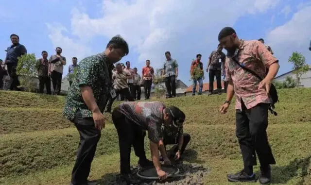 Cuaca Ekstrem, Para Camat dan Kepala OPD Diajak Arief Cek Ini Cuaca Ekstrem, Para Camat dan Kepala OPD Diajak Arief Cek Ini