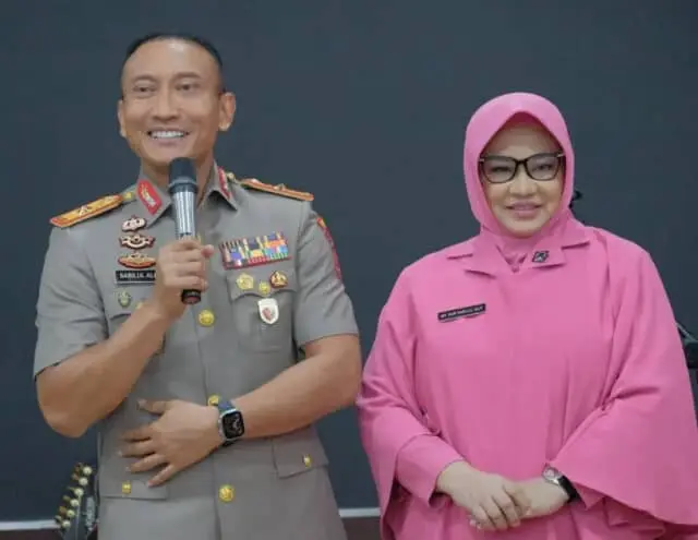 Momen Bahagia dan Penuh Kesan, Wakapolda Banten Beserta Sejumlah PJU Polda Banten Gelar Pisah Sambut Momen Bahagia dan Penuh Kesan, Wakapolda Banten Beserta Sejumlah PJU Polda Banten Gelar Pisah Sambut