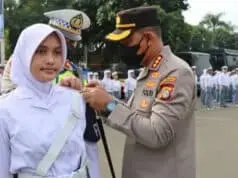 Polisi Lantik Ratusan Pelajar Patroli Keamanan Sekolah di Kota Tangerang, Ini Pesan Kapolres Polisi Lantik Ratusan Pelajar Patroli Keamanan Sekolah di Kota Tangerang, Ini Pesan Kapolres