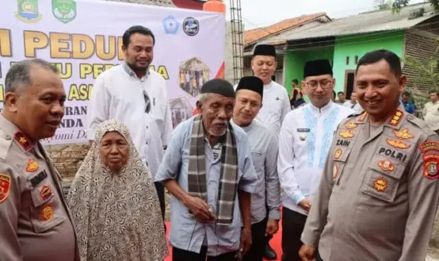 Polri Peduli Ambil Alih Bedah Rumah Ustad di Belendung Kota Tangerang, Begini Alasannya Polri Peduli Ambil Alih Bedah Rumah Ustad di Belendung Kota Tangerang, Begini Alasannya