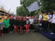 Hujan Tak Surutkan Antusias Warga Ikuti Gerak Jalan Santai Ulang Tahun Cibodasari Hujan Tak Surutkan Antusias Warga Ikuti Gerak Jalan Santai Ulang Tahun Cibodasari