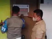 Satpol PP Kabupaten Tangerang Amankan Dua Orang Wanita Pekerja Seks Komersial Satpol PP Kabupaten Tangerang Amankan Dua Orang Wanita Pekerja Seks Komersial