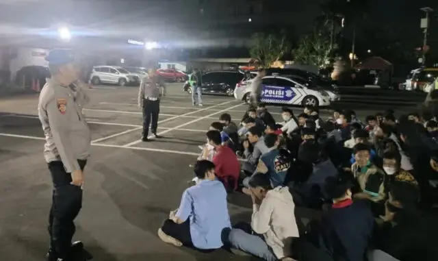 80 Pelajar Diamankan Polisi di Tangerang, Diduga Hendak Tawuran 80 Pelajar Diamankan Polisi di Tangerang, Diduga Hendak Tawuran