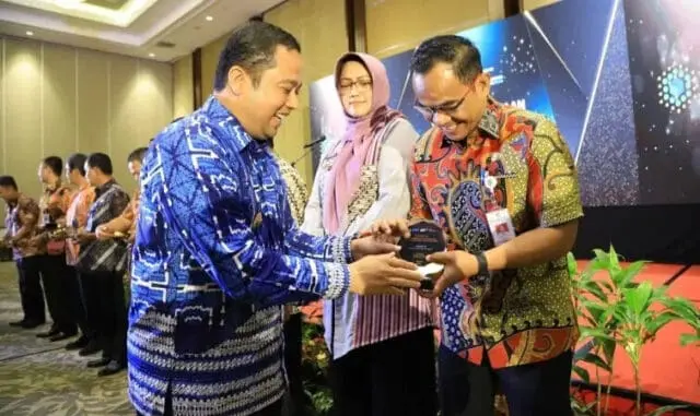 Top! Pemkot Tangerang Raih Gelar Pertama se-Indonesia Anugerah Satu Data Satu Peta Top! Pemkot Tangerang Raih Gelar Pertama se-Indonesia Anugerah Satu Data Satu Peta