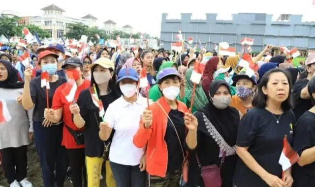 Pererat Silaturahmi, Euforia Benda Fair 2023 Hipnotis Warga Meski Diguyur Hujan Pererat Silaturahmi, Euforia Benda Fair 2023 Hipnotis Warga Meski Diguyur Hujan