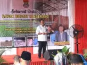 Pemkab Tangerang Serahkan Bantuan Benih Padi Kepada Petani Yang Terdampak Puso Pemkab Tangerang Serahkan Bantuan Benih Padi Kepada Petani Yang Terdampak Puso