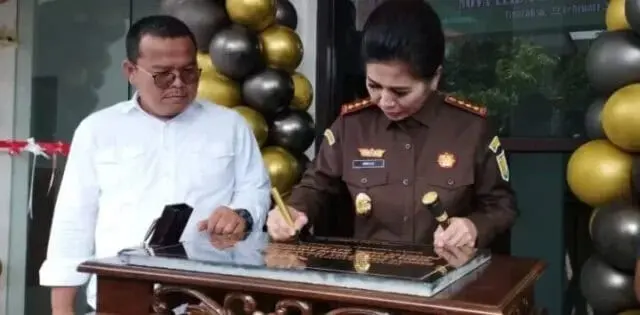 Kepala Kejari Kabupaten Tangerang Resmikan Gedung PTSP di Akhir Masa Jabatan, Kepala Kejari Kabupaten Tangerang Resmikan Gedung PTSP di Akhir Masa Jabatan,