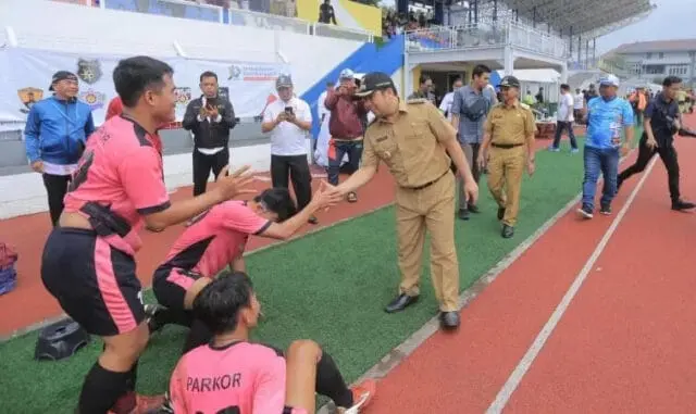 Liga Antar Kelurahan se-Kota Tangerang, Walikota: Utamakan Warga Masing-Masing Liga Antar Kelurahan se-Kota Tangerang, Walikota: Utamakan Warga Masing-Masing