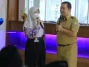 Pesan Walikota kepada Pelajar: Manfaatkan Gadget untuk Memperluas Wawasan Pesan Walikota kepada Pelajar: Manfaatkan Gadget untuk Memperluas Wawasan