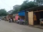 Banyak Bangunan Liar Di Bantaran Sungai Cadas Lebak Wangi, Diduga Jadi Ajang Bisnis Banyak Bangunan Liar Di Bantaran Sungai Cadas Lebak Wangi, Diduga Jadi Ajang Bisnis