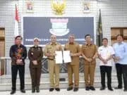 Pemerintah Kabupaten Tangerang Hibahkan 2 Bidang Aset TPU ke Tangsel