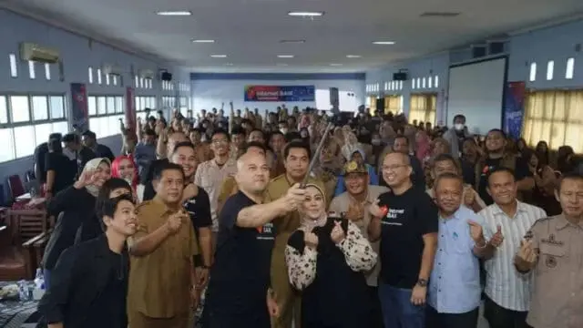 Telkomsel Gelar Program Internet BAIK Series 7 2023 di Kalangan Generasi Muda Telkomsel Gelar Program Internet BAIK Series 7 2023 di Kalangan Generasi Muda