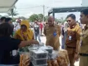 Luar Biasa! Pemkab Tangerang Menggelar Bazar Murah 800 Paket Sembako Luar Biasa! Pemkab Tangerang Menggelar Bazar Murah 800 Paket Sembako