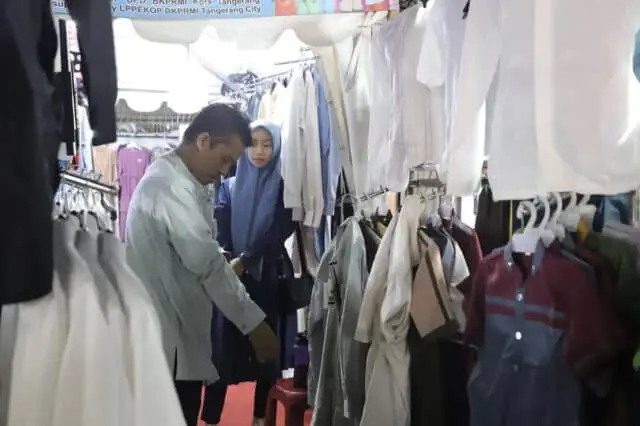 64 Stand Ramaikan Festival Ramadan di Masjid Raya Al-Azhom Kota Tangerang 64 Stand Ramaikan Festival Ramadan di Masjid Raya Al-Azhom Kota Tangerang
