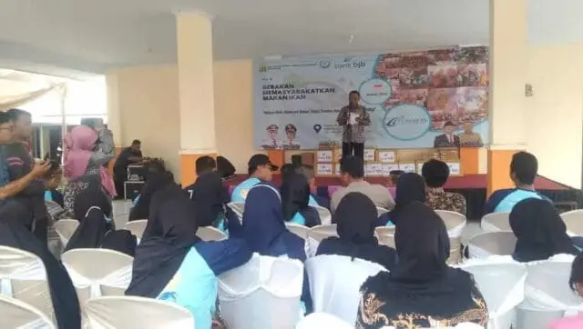 Kapolsek Kasemen Polresta Serang Kota Hadiri Kegiatan Gerakan Masyarakat Gemar Makan Ikan Kapolsek Kasemen Polresta Serang Kota Hadiri Kegiatan Gerakan Masyarakat Gemar Makan Ikan