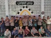 Eratkan Komunikasi Dan Silaturahmi Dengan Masyarakat, Polresta Serang Kota Bersama Polsek Baros Laksanakan Giat Jumat Curhat