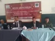Tim Lima LBH Matahati Lakukan Penyuluhan Hukum di SMP Islam Abaabiyl dalam Program BPHN Mengasuh Tim Lima LBH Matahati Lakukan Penyuluhan Hukum di SMP Islam Abaabiyl dalam Program BPHN Mengasuh