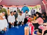Presiden Joko Widodo Bersama Ibu Iriana Tinjau Posko Korban Kebakaran Plumpang Presiden Joko Widodo Bersama Ibu Iriana Tinjau Posko Korban Kebakaran Plumpang